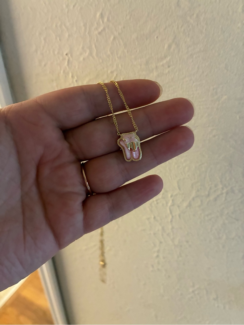 Kendra Scott Enamel Ballet Shoe Pendant Necklace